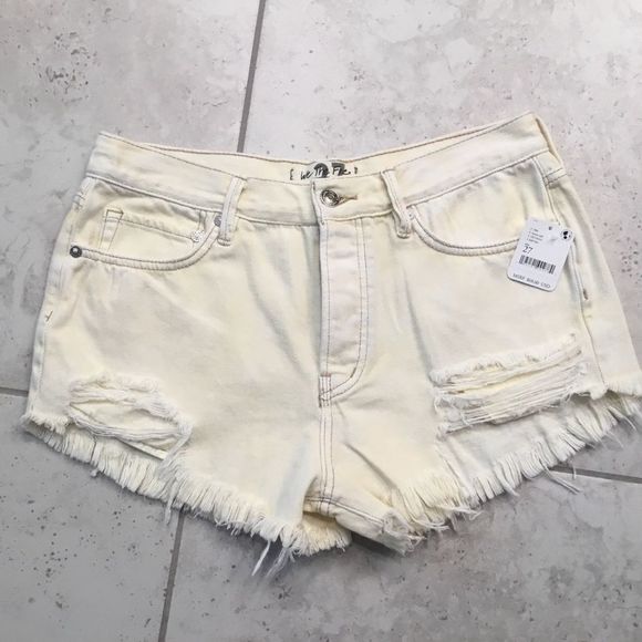 WE THE FREE | Loving Good Vibrations Cutoff Denim Shorts - Picture 8 of 15